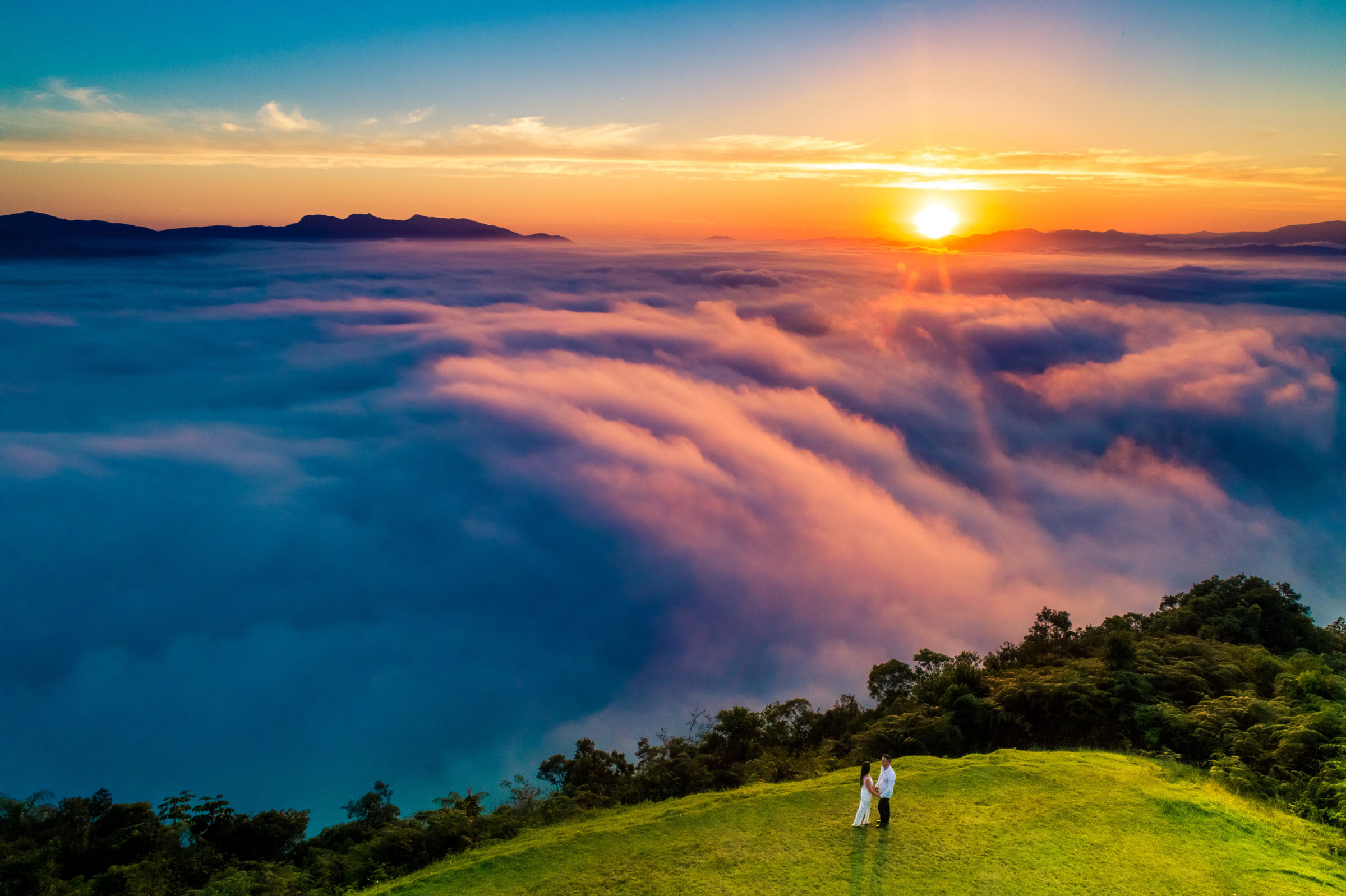 #NASCER DO SOL ENTRE AS NUVENS #NASCER DO SOL ENTRE AS NUVENS